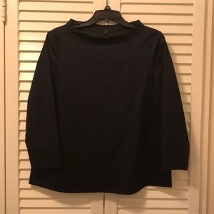 Navy boat neck, cotton flared top, 3/4 sleeves.